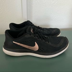 Black Nike Sneakers